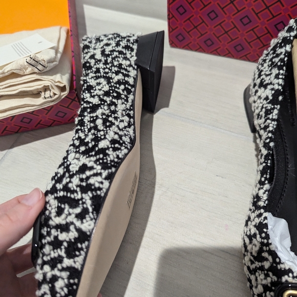 Tory Burch Georgia Pointed Toe Flat - Picture 10 of 13